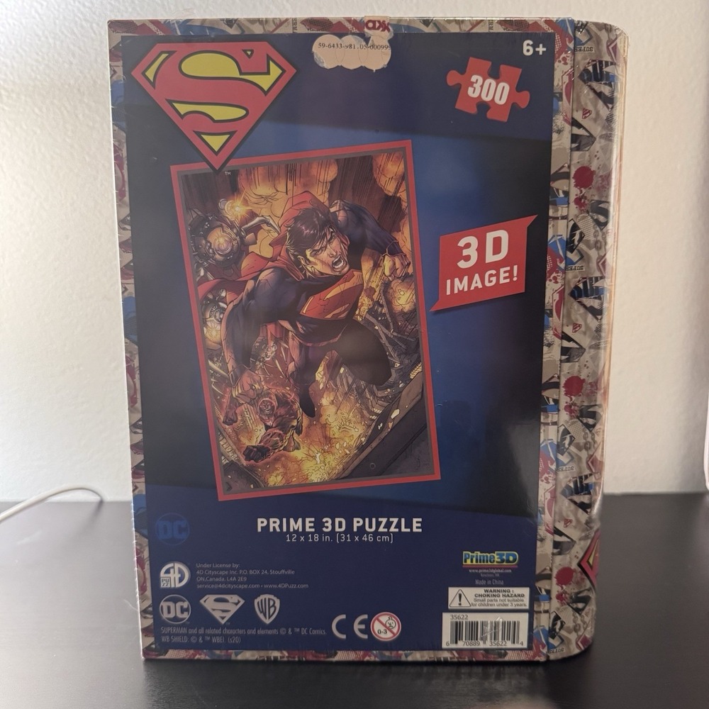 D.C. Comics Superman PRIME3D 12"x18" 300pc Puzzle in 3D Book Shaped Tin New - Picture 4 of 7